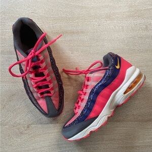 Nike Air Max 95 Purple Racer Pink Retro Doodle Sneakers Tennis Shoes Colorful